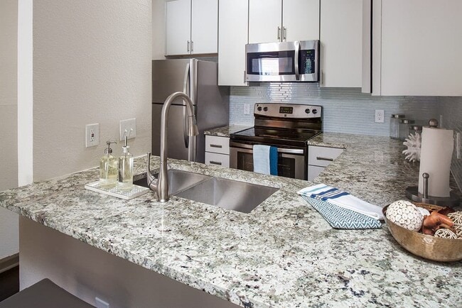 Building Photo - Cortland Seventy Seven