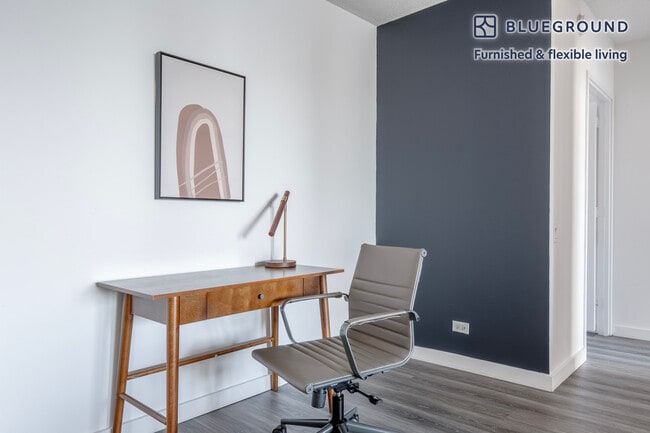 Photo - 606 1st Ave. Unit FL17-ID943