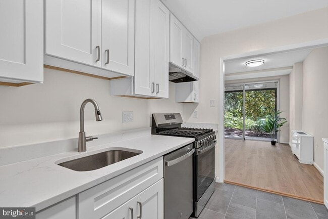 Photo - 10500 Rockville Pike Unit G17