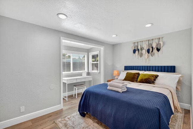 Photo - 1294-1298 Wildwood Ave Unit ID1308909P