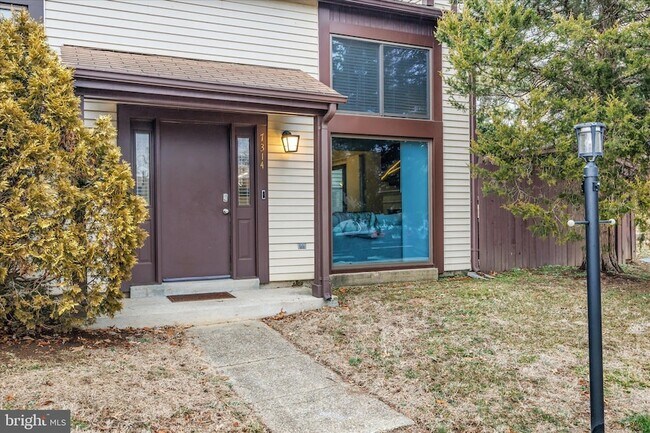 Photo - 7314 Split Rail Ln