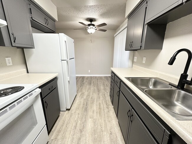 2x1 Upstairs Remodel - Creekside Apartments