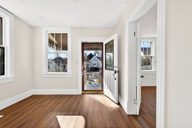 Photo - 908 Gilmore Ave