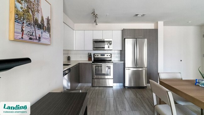 Photo - 698 NE 1st Ave Unit CMW-2303.1401744