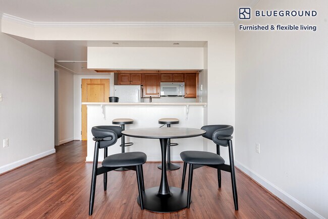 Photo - 3900 Fairfax Dr Unit FL16-ID1204