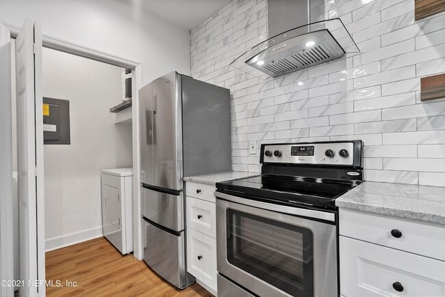 Photo - 230 Colima Ct Unit 937