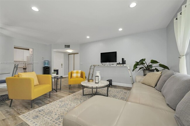 Photo - 2676 Carambola Cir N Unit 1760