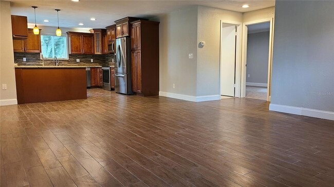 Photo - 1718 Cardinal Dr