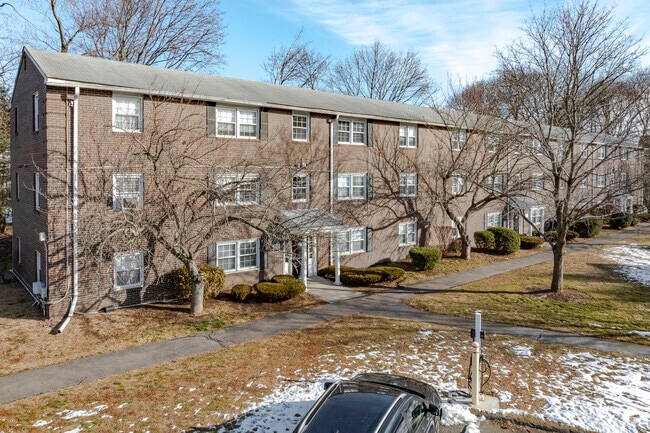 Hamden Centre - Hamden Centre