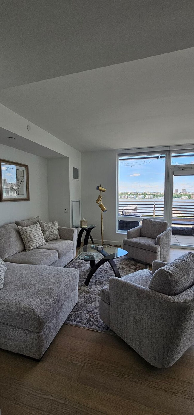 Photo - 646 11th Ave Unit SI ID1461705P