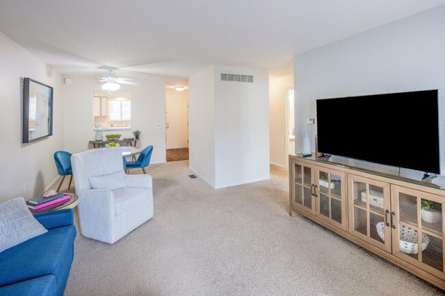 Photo - Steeplechase Apartments and Townhomes