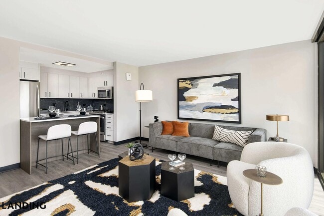 Photo - 1922 W Ogden Ave Unit 909