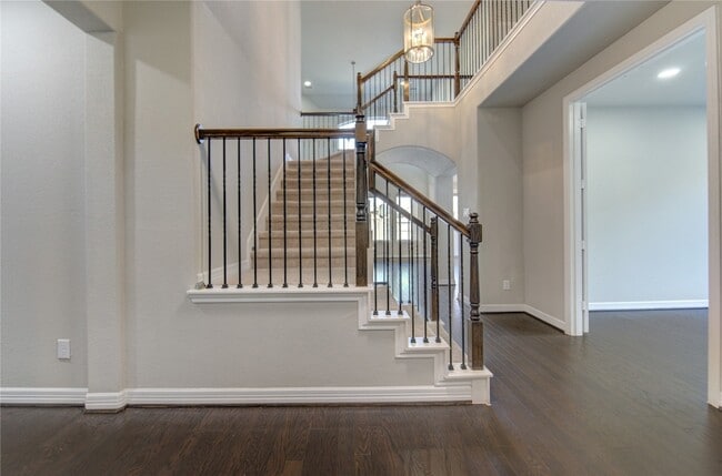 Photo - 28918 Woods Rose Ct