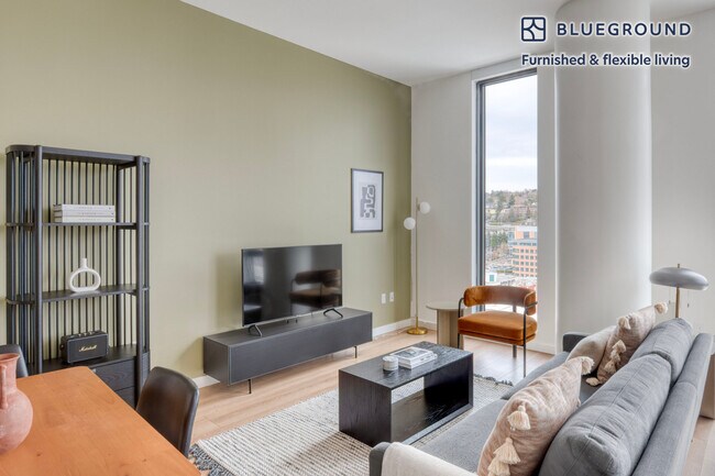 Photo - 630 Boren Ave N Unit FL13-ID554