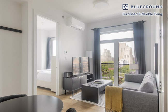 Building Photo - 82 4th Ave Unit FL9-ID1928