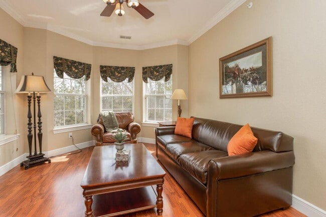 Building Photo - 175 Golf View Dr Unit ID1268901P