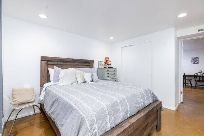 Photo - 2750 Glen Heather Ave Unit SI ID1597552P