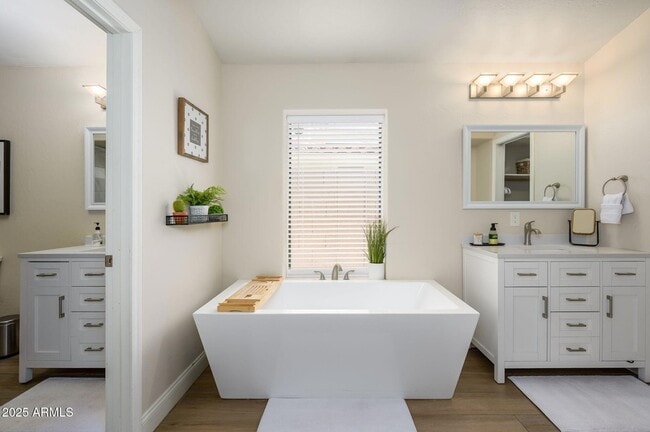 Photo - 5638 E Helena Dr