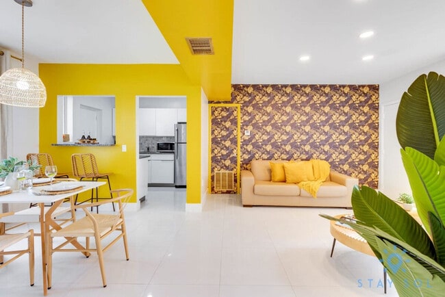 Photo - 809 S Ocean Dr Unit ID1227349P