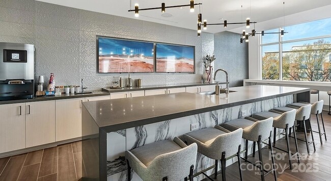 Photo - 4425 Sharon Rd Unit 2A