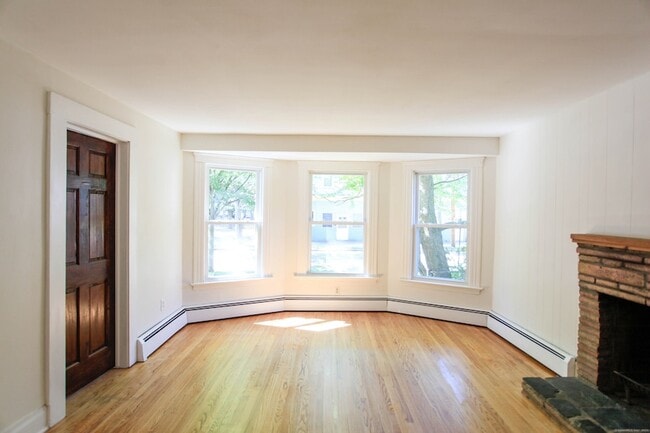 Photo - 66 Barnett St Unit 1