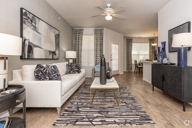 2BR,2BA-Yorkshire - Grand Estates at Keller