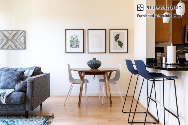 Photo - 1200 N Garfield St Unit FL6-ID800