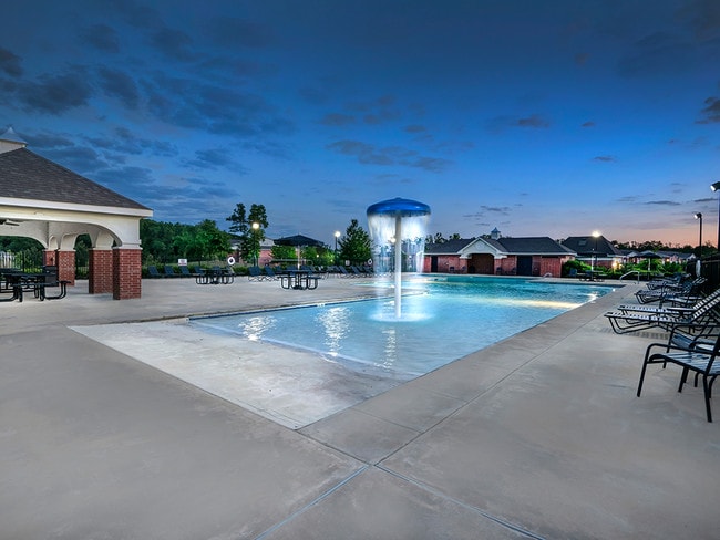 Greens at Auburn Pool - The Greens at Auburn I/II