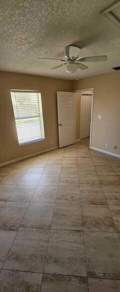 Photo - 13740 Yarmouth Dr