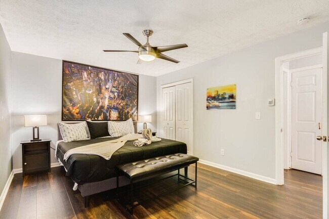 Photo - 5671 Bobby Brook Ct Unit SI ID1569861P