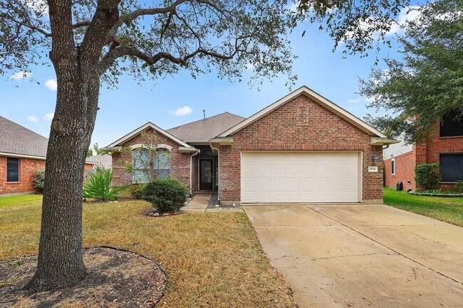 Building Photo - 25910 N Lakefair Dr