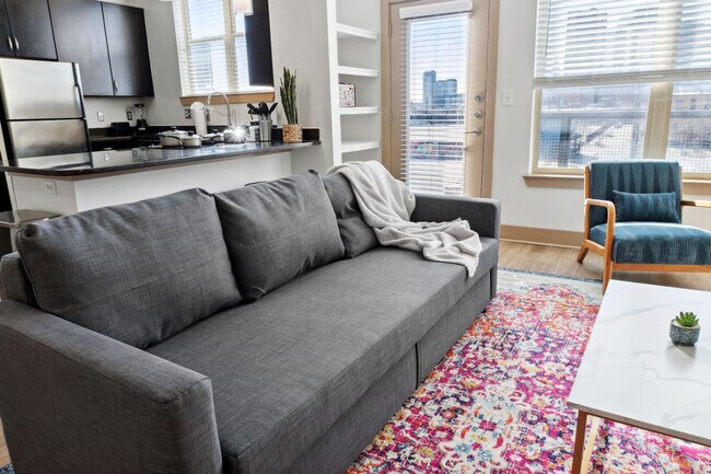 Photo - 264 N Walton St Unit SI ID1289466P