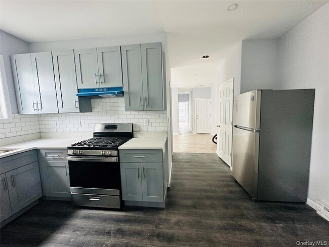 Photo - 8 Morgan Ave Unit 4