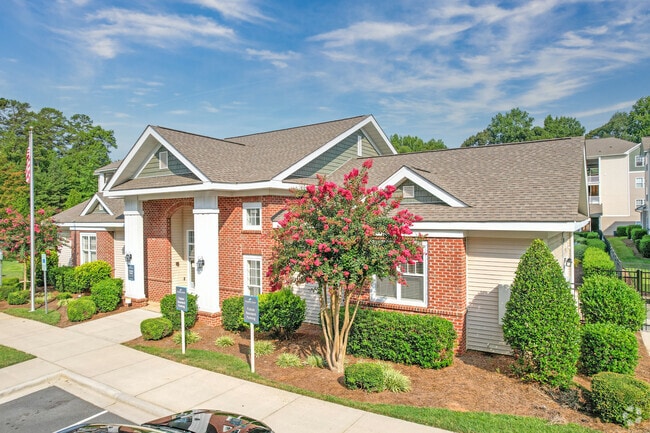 Leasing Office - Whisper Creek