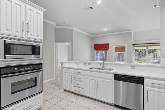 Photo - 4833 Heber Springs Trail