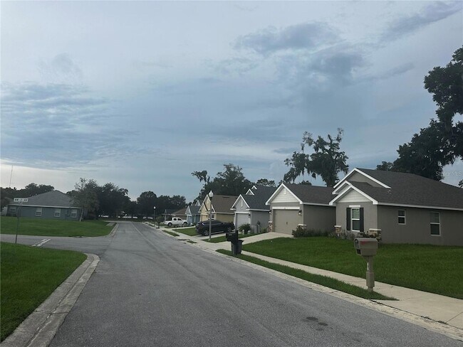 187 NW 45th Loop Rental Ocala - Image 