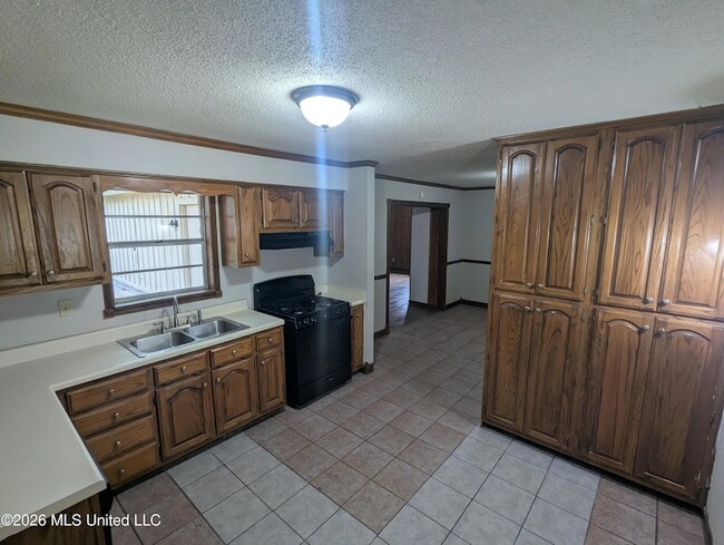 Photo - 7594 Rockingham Dr