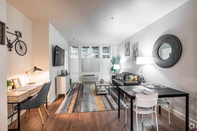 1BR, 1BA - 669SF - Living Room - The Cameron