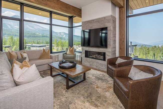 Building Photo - 4 Boathouse Way Unit ID1255645P