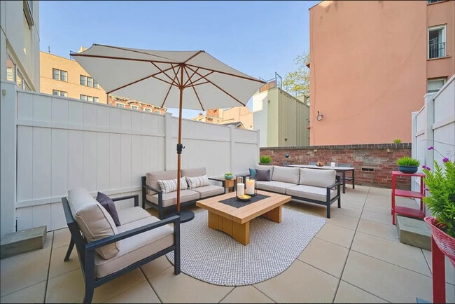 Photo - 19 St Marks Pl Unit ID1299053P