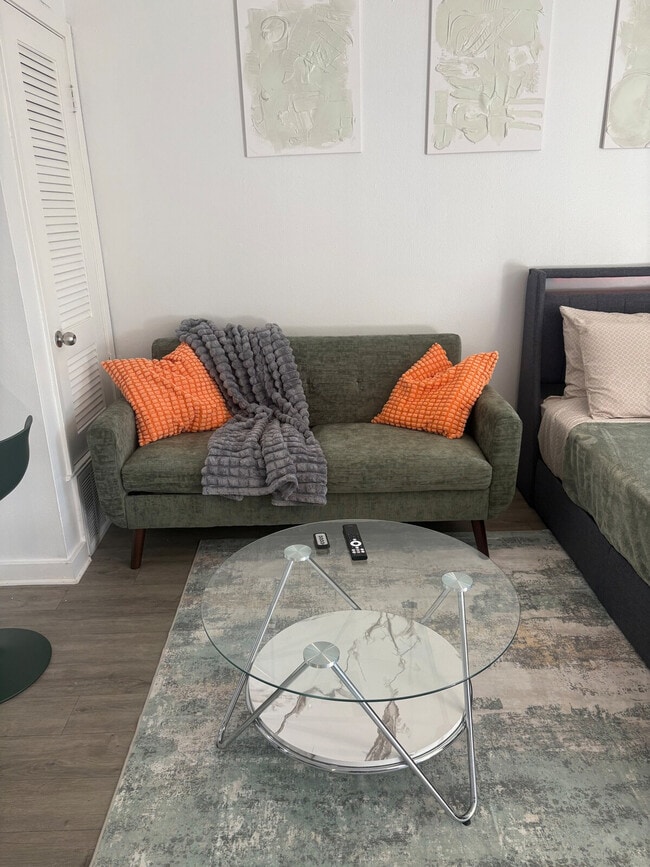 Photo - 3104 Stoneway Dr Unit SI ID1497890P