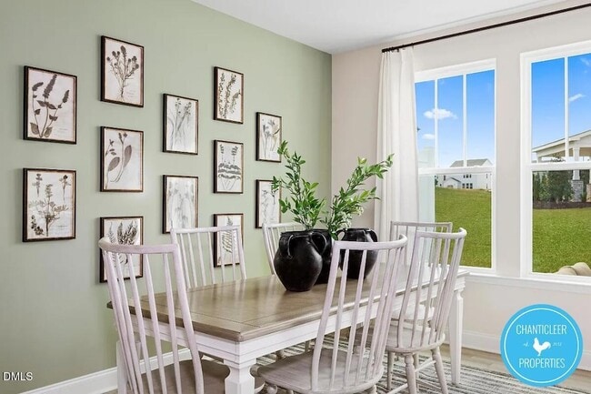 Photo - 40 Amaryllis Ln