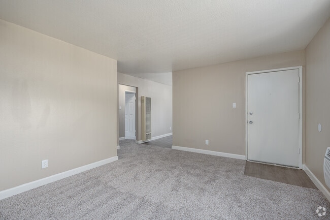 2BR, 1BA - 870SF - Living Room - Sunridge Apartments