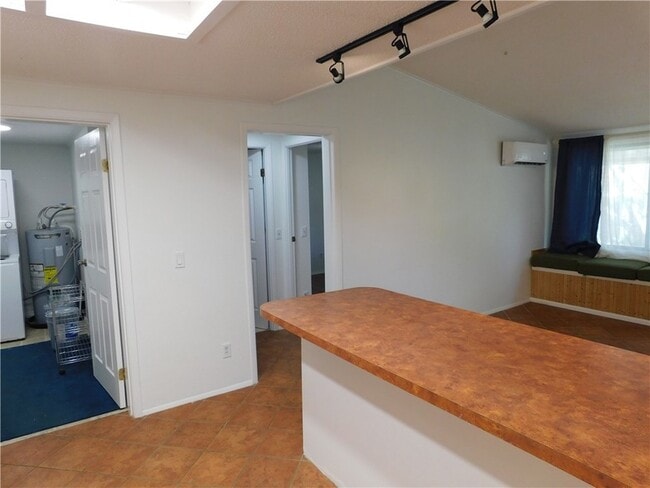 Photo - 557 7th Pl Unit 557