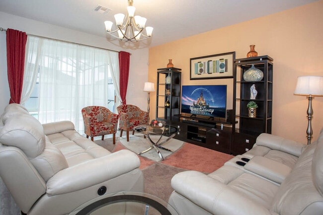 Building Photo - 4710 Sleepy Hollow Dr Unit ID1280828P