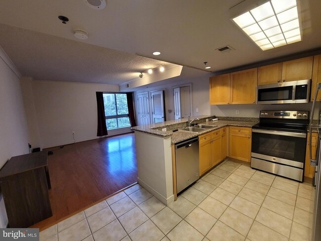 Photo - 777 7th St NW Unit 1003