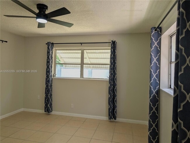 Photo - 888 SW 62nd Ave