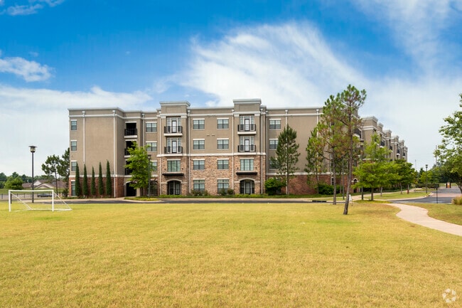 Photo - Riverwalk Apartments