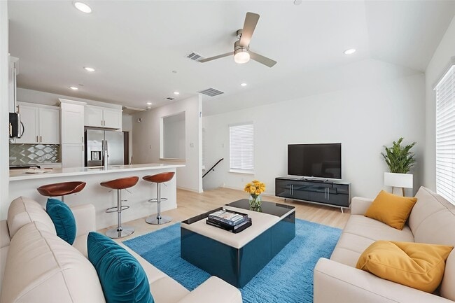 Photo - 5316 Cornerstone St