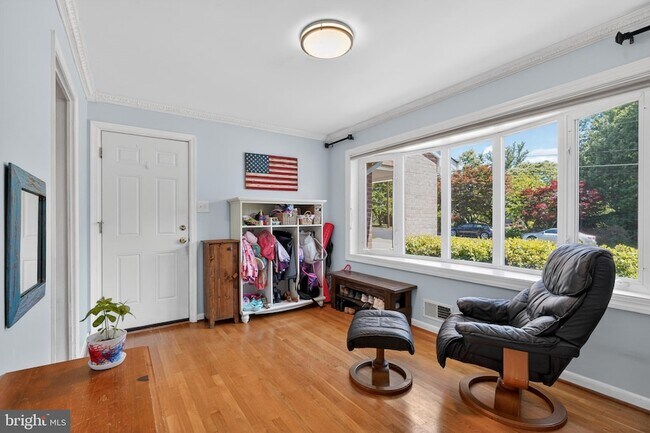 Photo - 10207 Antietam Ave